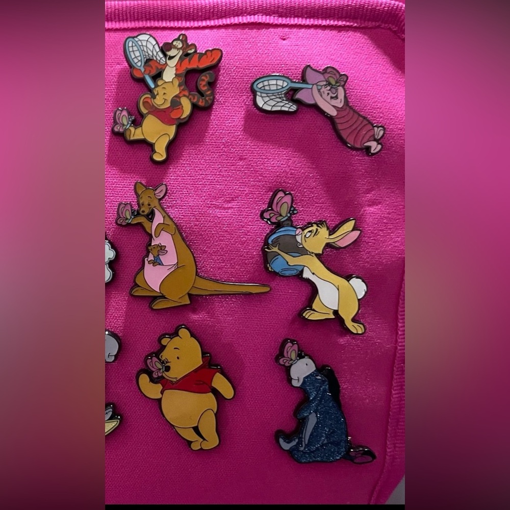 Loungefly pin set